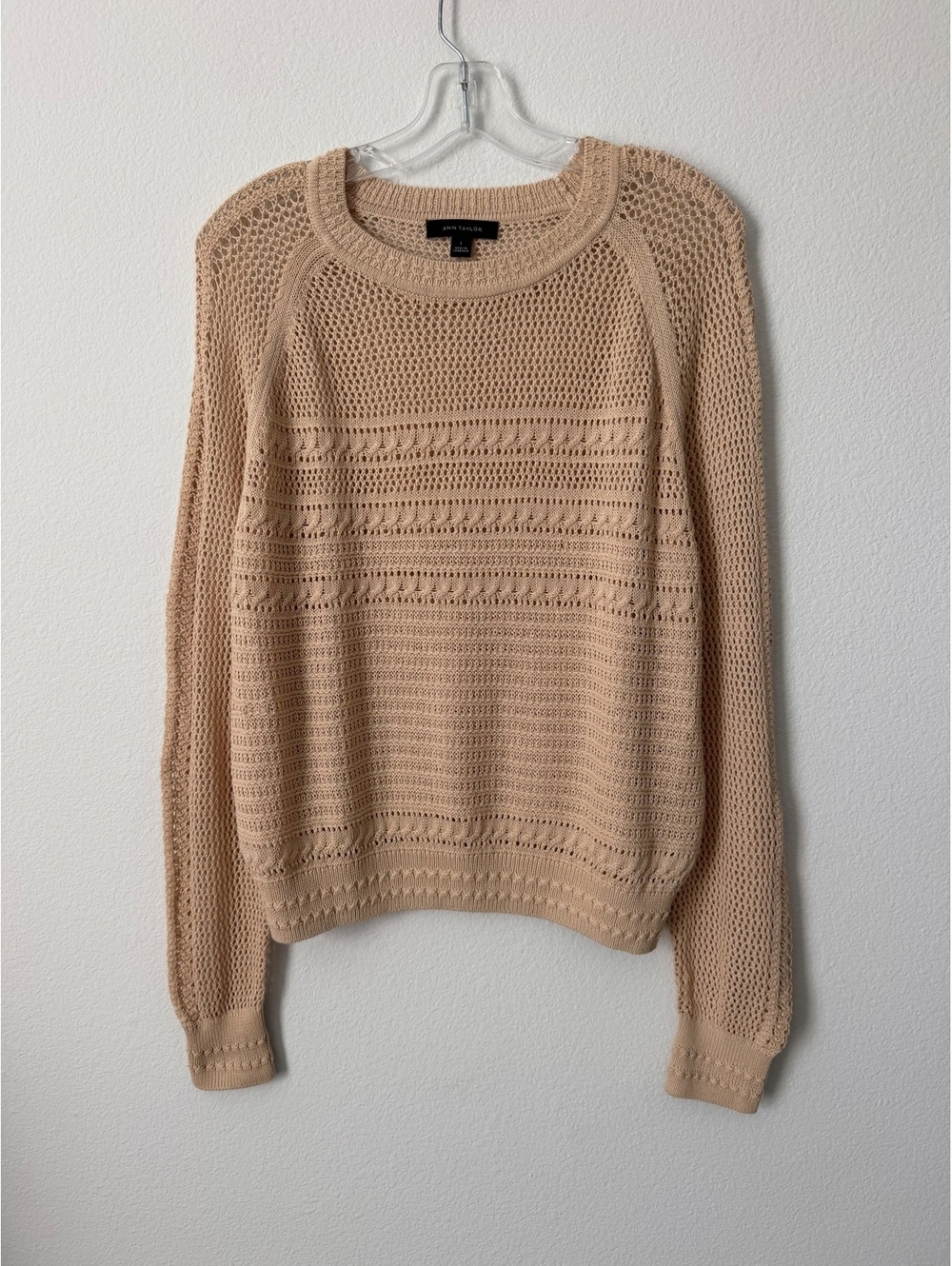 Ann Taylor Long Sleeve Crew Neck Open Knit Beige 100% Cotton Sweater Size L